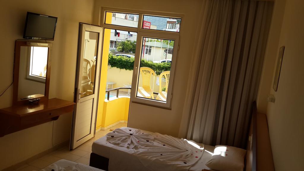 Caner Hotel Кемер Экстерьер фото