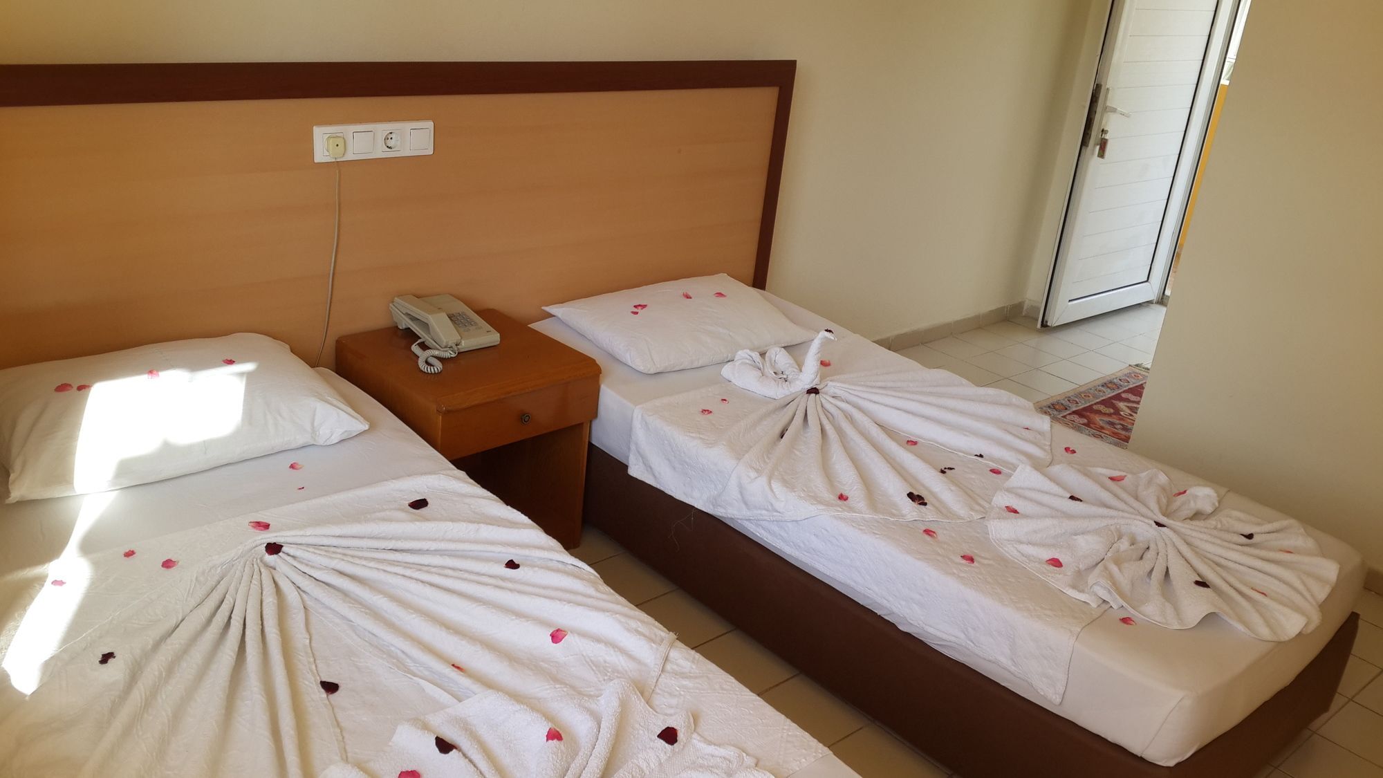 Caner Hotel Кемер Экстерьер фото